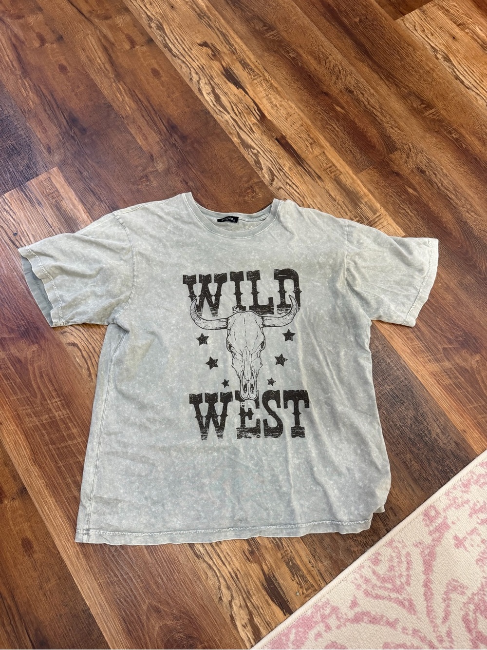Wild West Graphic Short Sleeve Tee - Light Gray